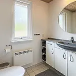 Holiday home Front In With Sauna *
