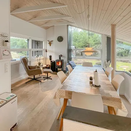 Awesome In With Sauna Casa vacanze