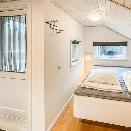 Front In With Sauna *