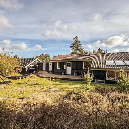 Front In With Sauna Blåvand