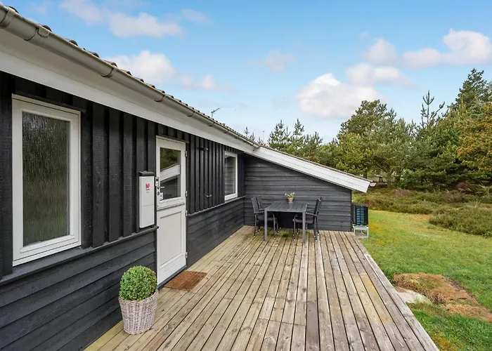 Awesome In With Sauna Holiday home Blavand