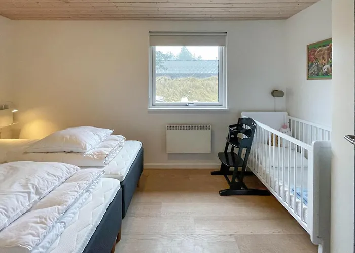 Holiday home Awesome In With Sauna